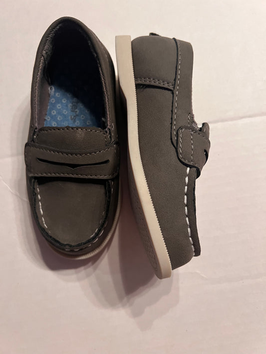 Carters 7C loafers