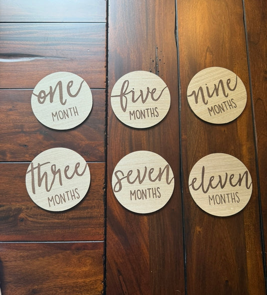 #51 Two Sided Wooden Monthly Milestone Markers for Baby Photos