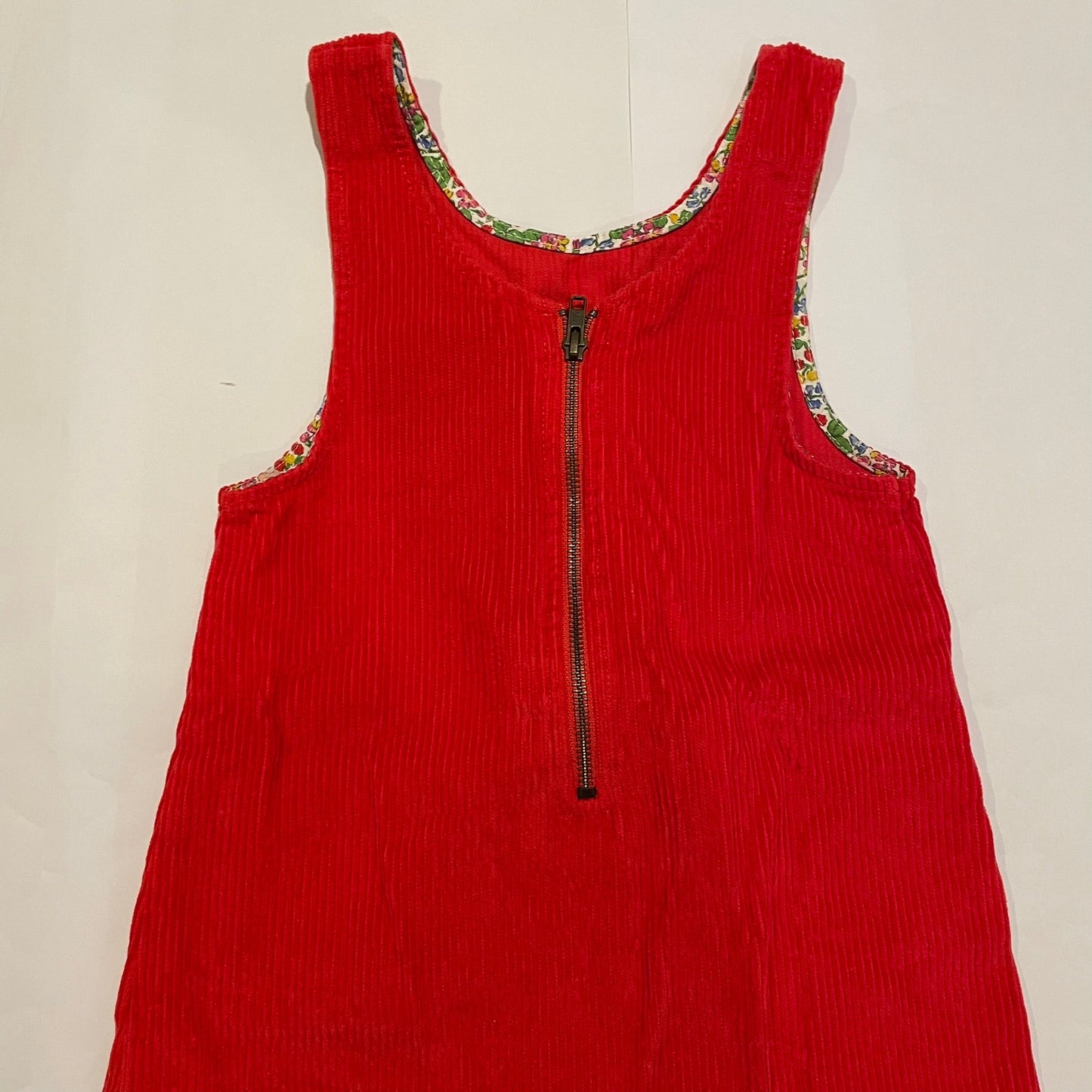 #126 Girls Mini Boden 4T (4-5Y) Red Corded Jumper EUC