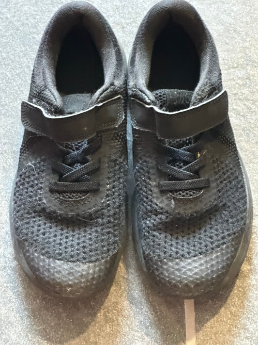 #186 REDUCED Nike Black Sneakers - size 13.5C - VGUC