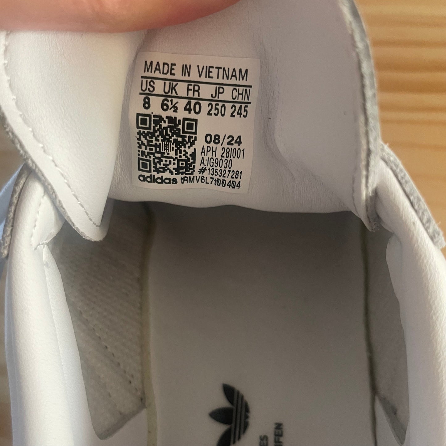 #116 REDUCED Adidas Samba OG White Sneakers NWT Men’s 8 Women’s 9