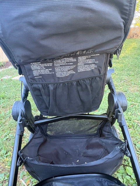 #34 Baby Jogger City Select Tandem Stroller with Bassinet in Black
