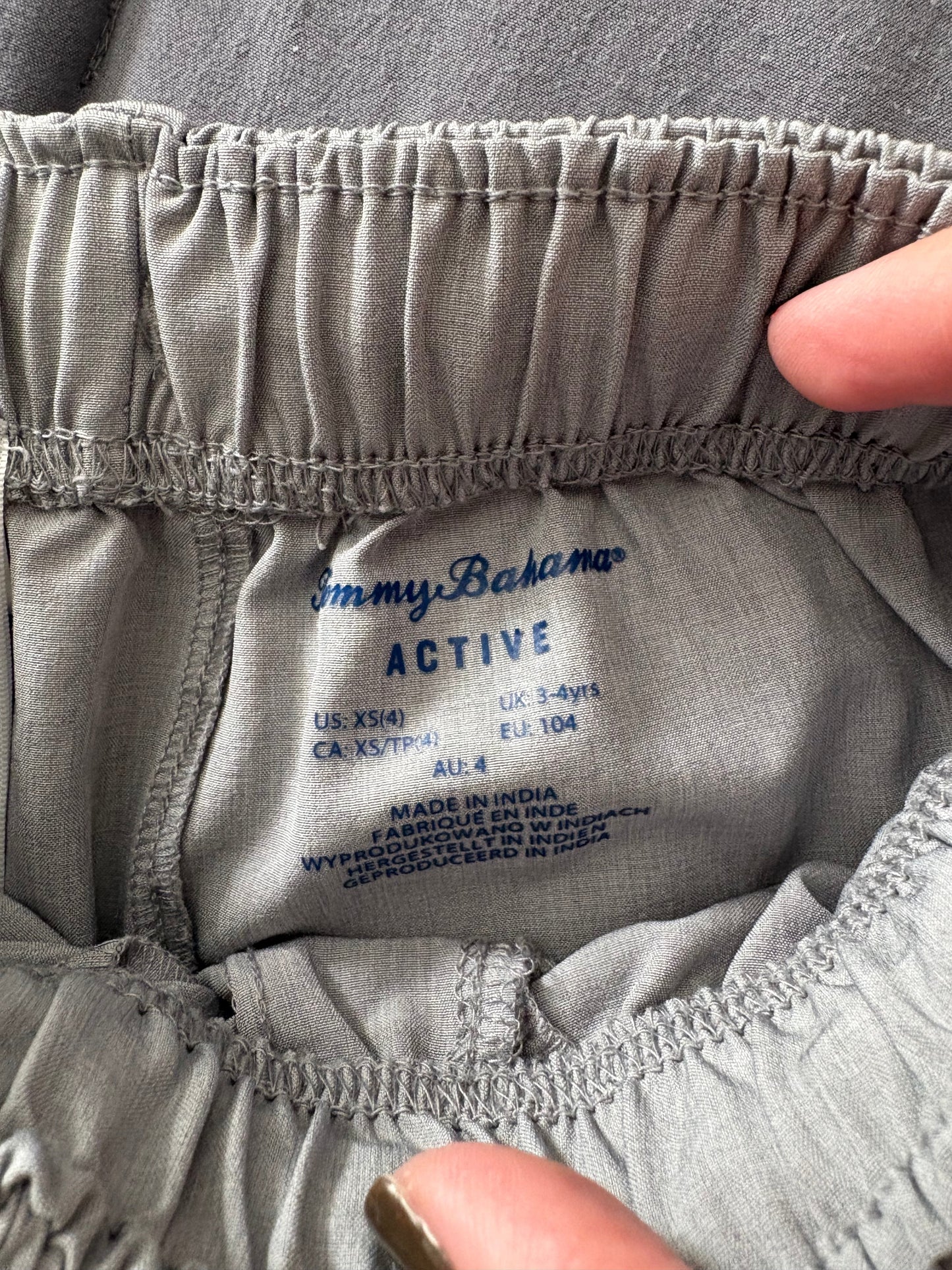 #28 Boys Tommy Bahama Active Shorts - XS