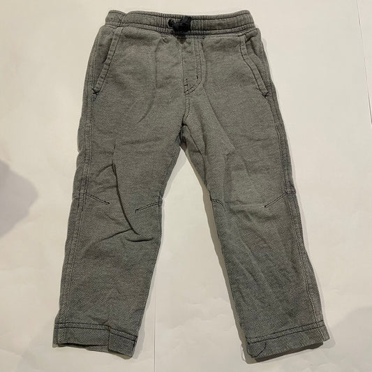 #126 Boys Tea sz 3 Gray patterned pants EUC
