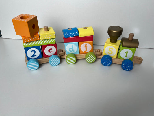 #7 wooden building black train set toy