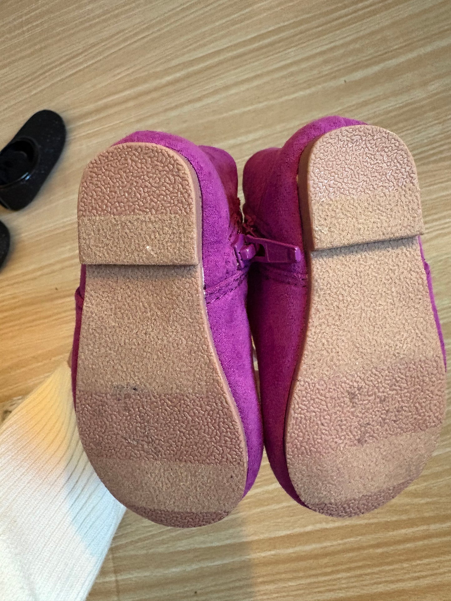 #102 Gymboree Purple Bow Ankle Boots Baby Size 3