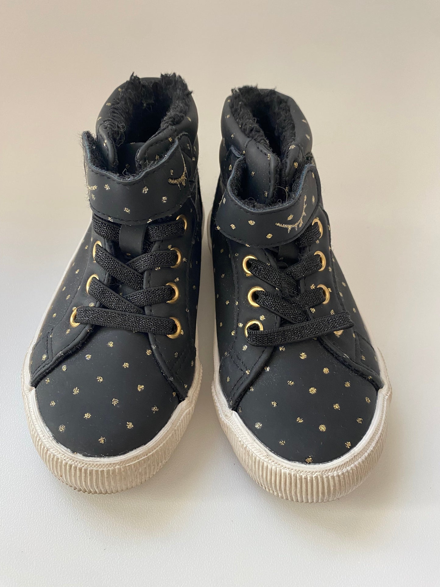 #117, H&M black boots with gold polka dots, girls shoe 8c, VGUC