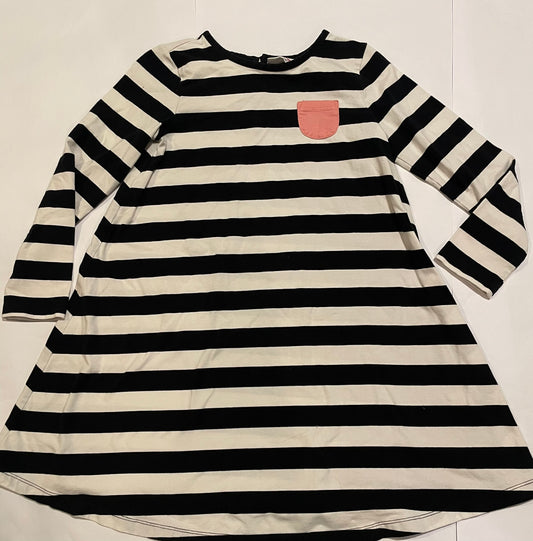 #126 Girls Hanna Andersson 120 (6-7) White/Blk Stripe Dress with tie back VGUC