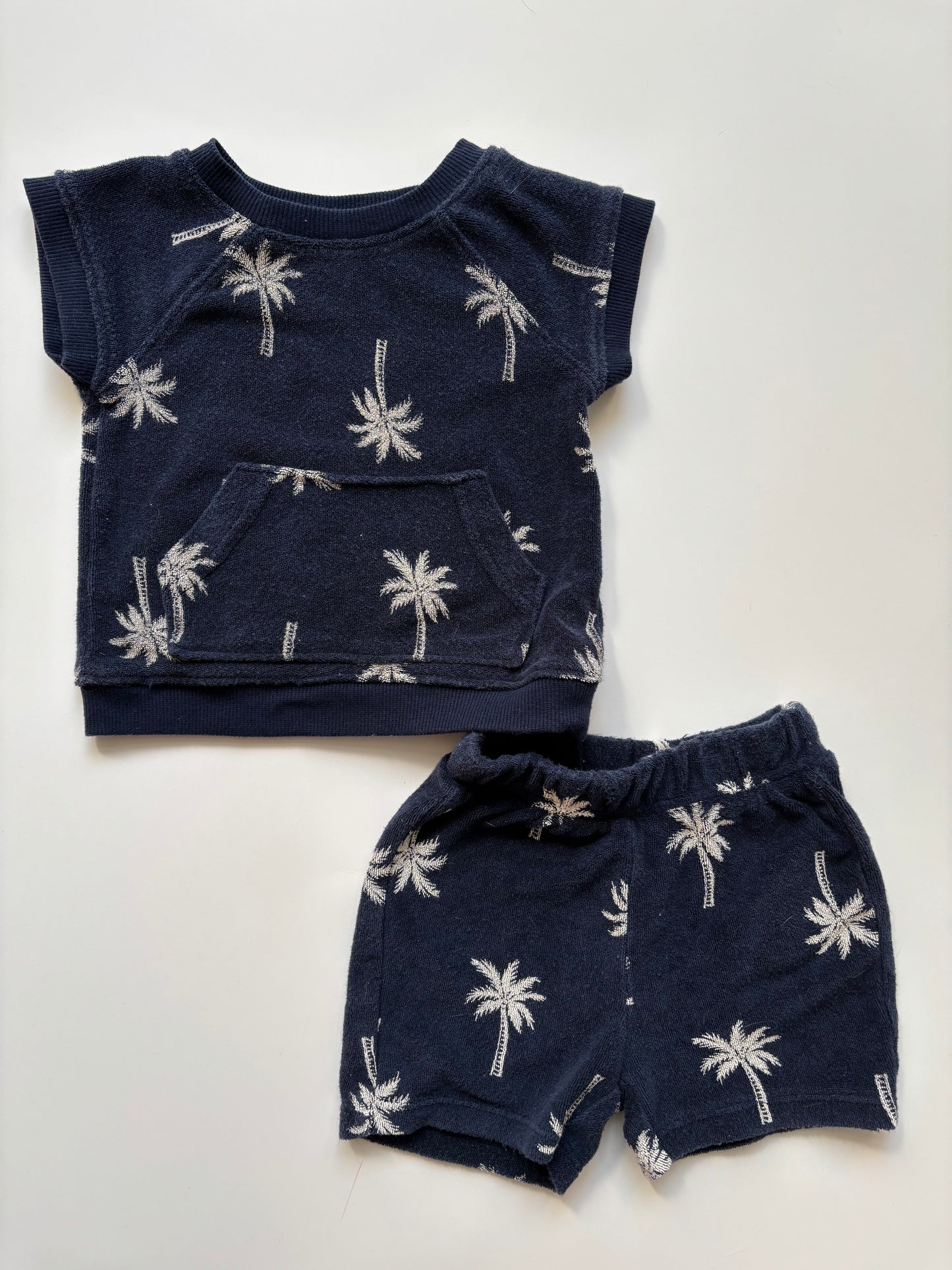 Seller #60 Old Navy Palm Tree Terry Cloth Set - GUC 6-12 Months