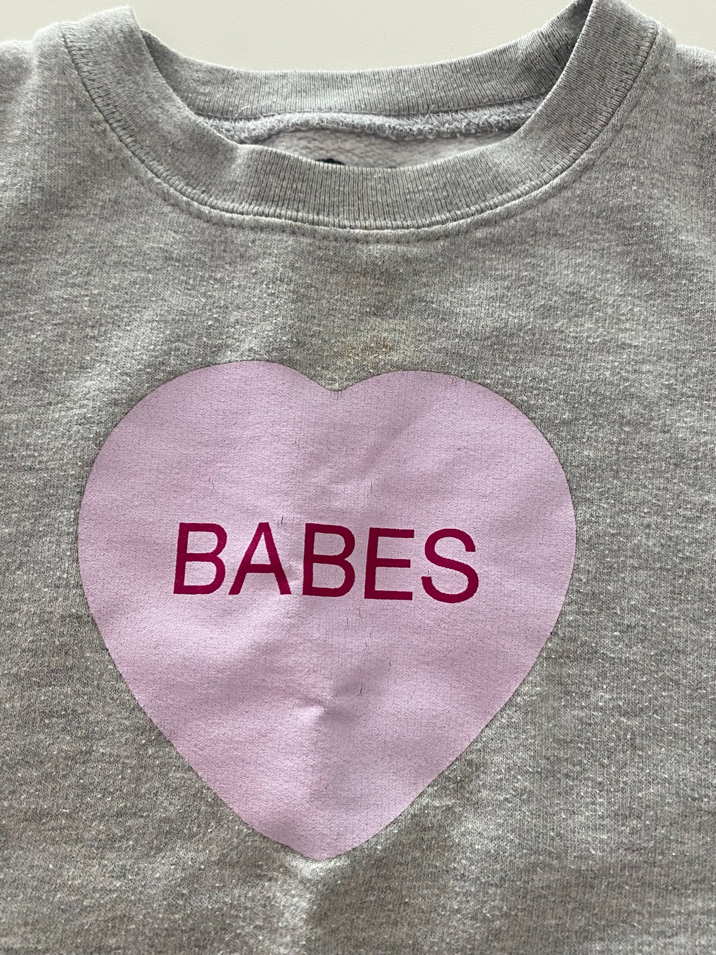 #117-Girls 2T, The Wishing Elephant ‘Babes’ Heart Sweatshirt, GUC