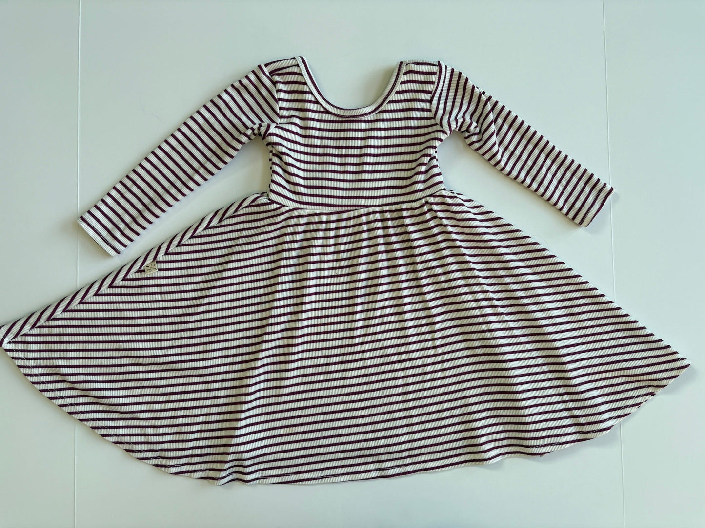 Seller #105 - Size 2T Girls Childhoods Puple & White Striped Long Sleeve Dress VGUC