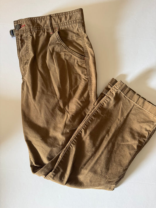 REDUCED #92 Ll bean men’s 35 w 29 in tan brown long pants. Like new