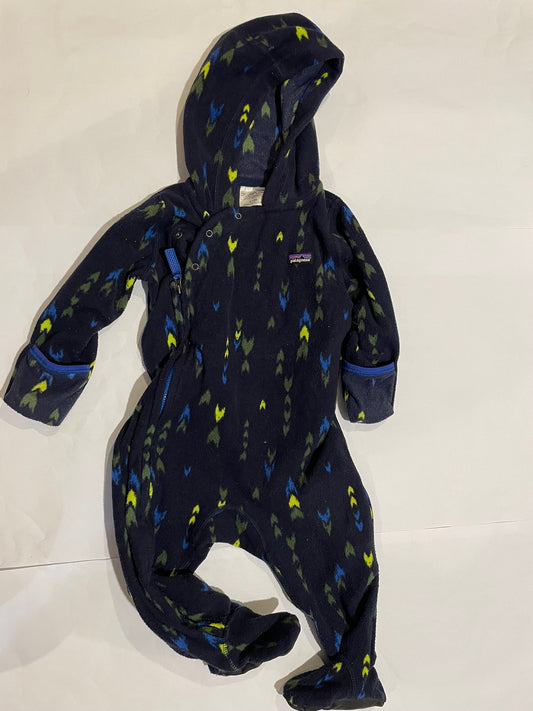 #126 Patagonia Zipper Winter Bunting 6-12M guc