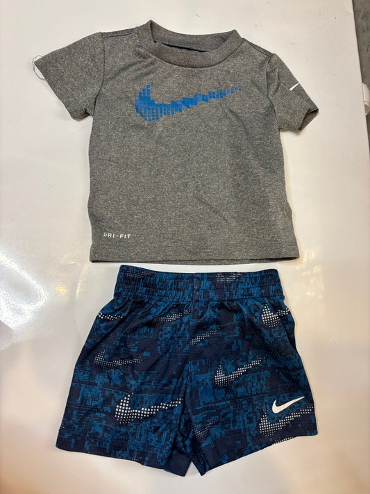 #90: Nike Dri-FIT 2-Piece Outfit – 12 Months