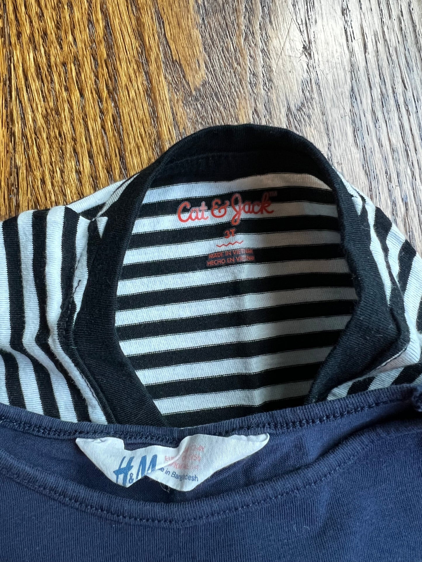 Seller #115 - REDUCED H&M / Cat & Jack Girls 3T Tops Bundle (Black with Bow Graphic + B/W Stripes), EUC / GUC