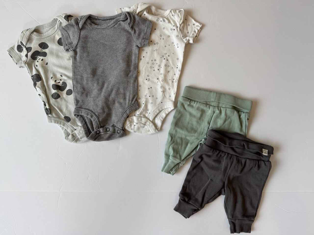 #190 REDUCED Little Planet Organic Newborn Bodysuits and Pants Bundle