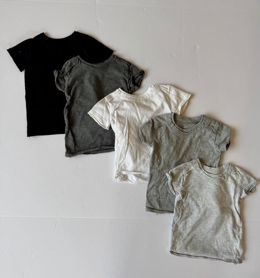 #190 REDUCED Honest 0-3m 5-Pack Tees