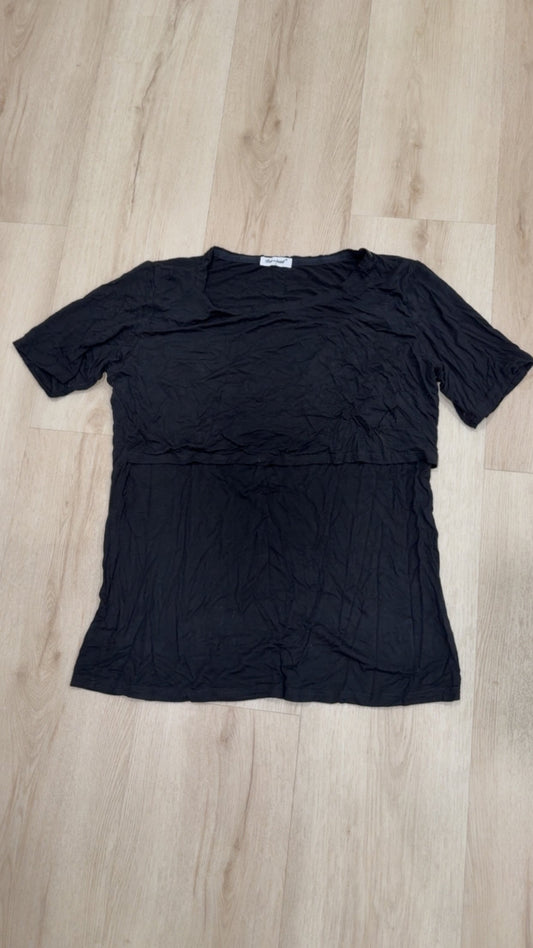 REDUCED! #49 Bearsland nursing tshirt black size XL