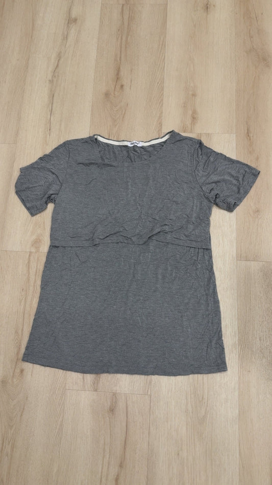 REDUCED! #49 Bearsland gray nursing T-shirt size XL GUC
