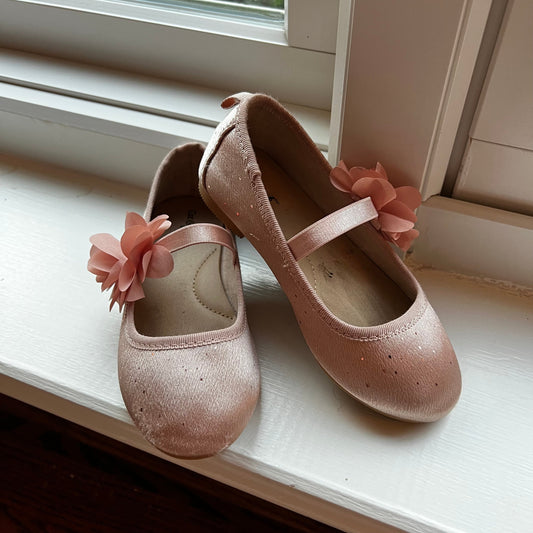 Seller #115 - REDUCED Cat & Jack Toddler Girls Size 9 Pale Pink Satin Ballet Flats with Flower Detail, VGUC