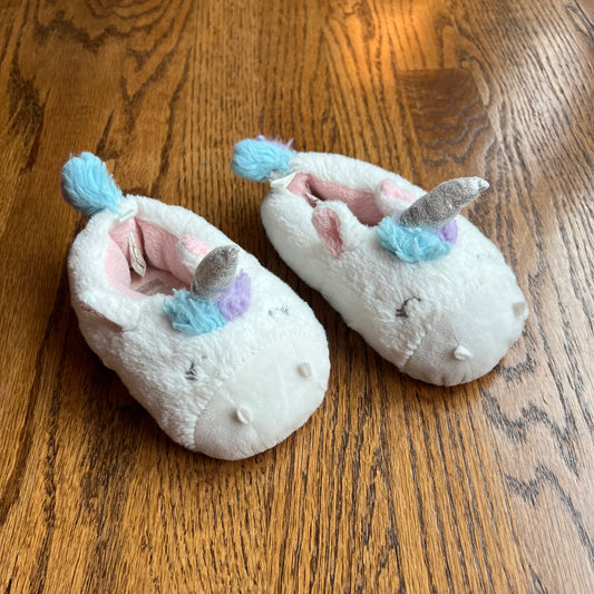 Seller #115 - Carter’s Toddler Girls Size 7/8 White Fuzzy Unicorn Slippers, VGUC