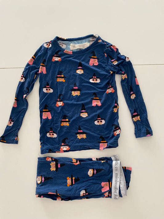 #117-Girls 4T, Minimalist Folk Navy Witches Pajamas, GUC,*reduced*