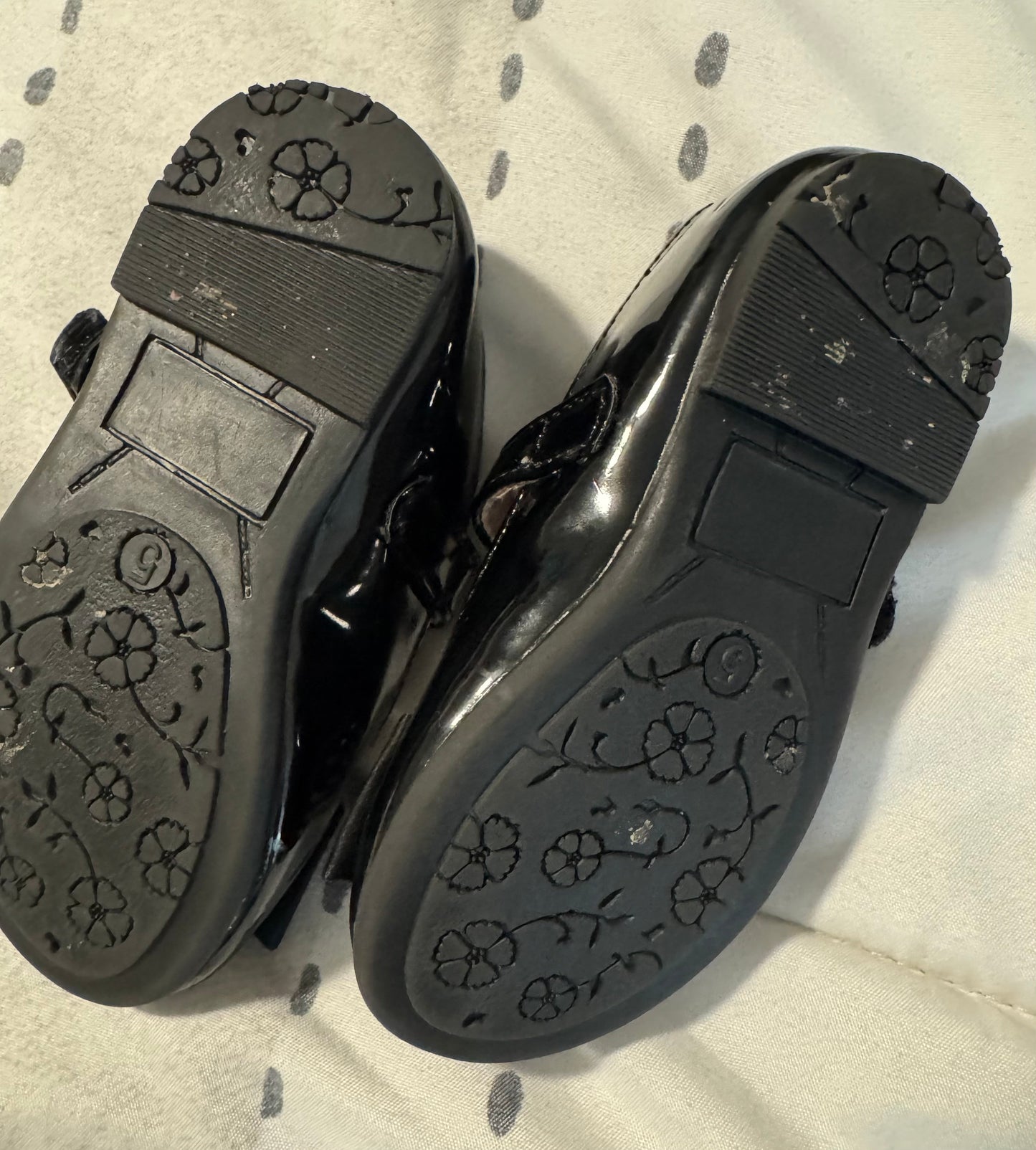 #53 reduce toddler flats size 5