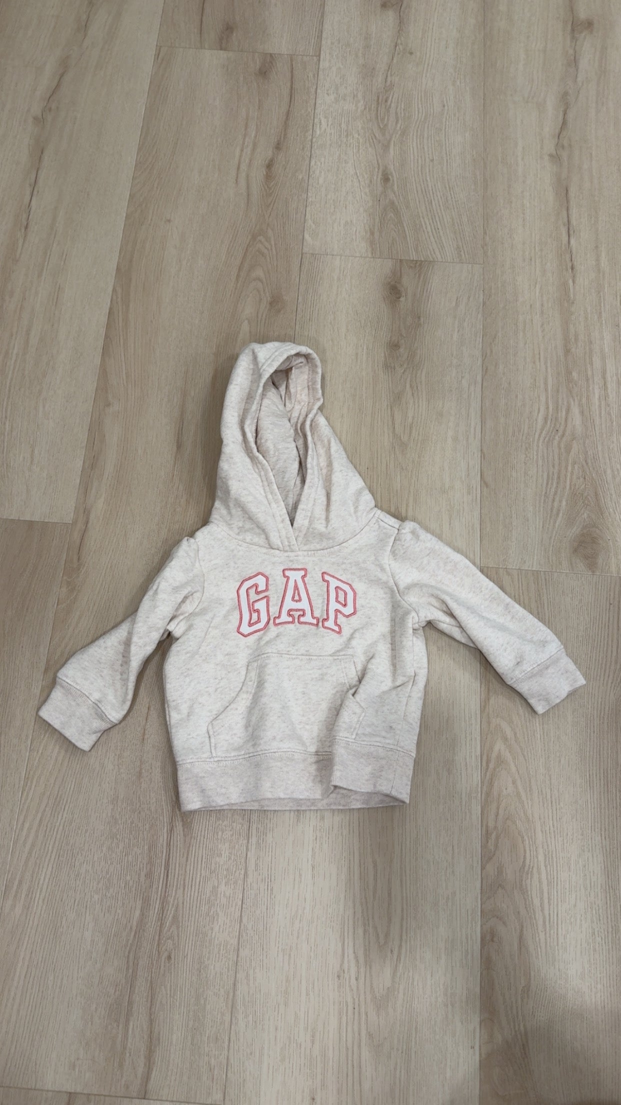 REDUCED! #49 girls Gap sweatshirt 6-12 months EUC