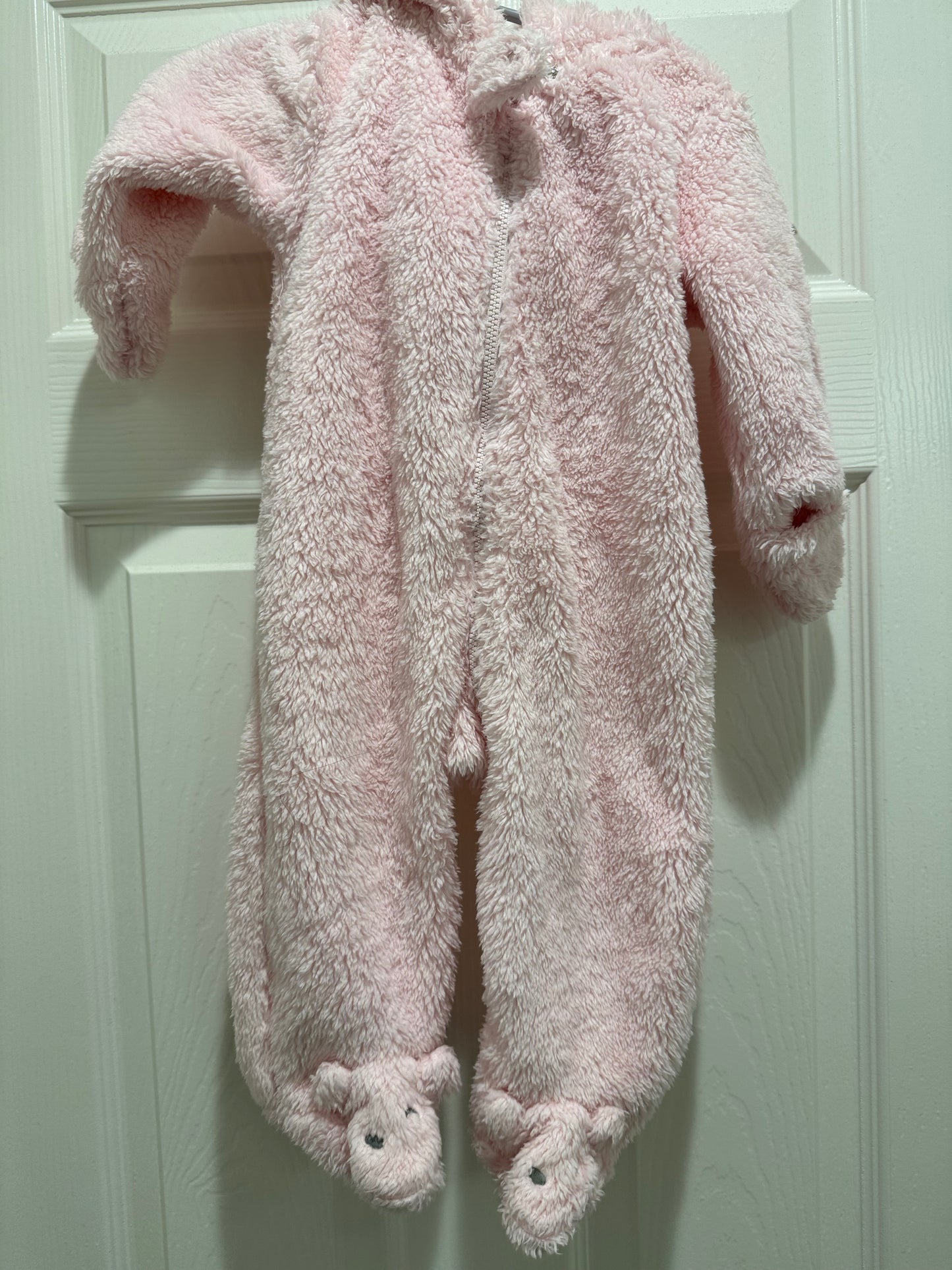 #53 baby girl sleeping sack and hoodie jumpsuit 6-9M