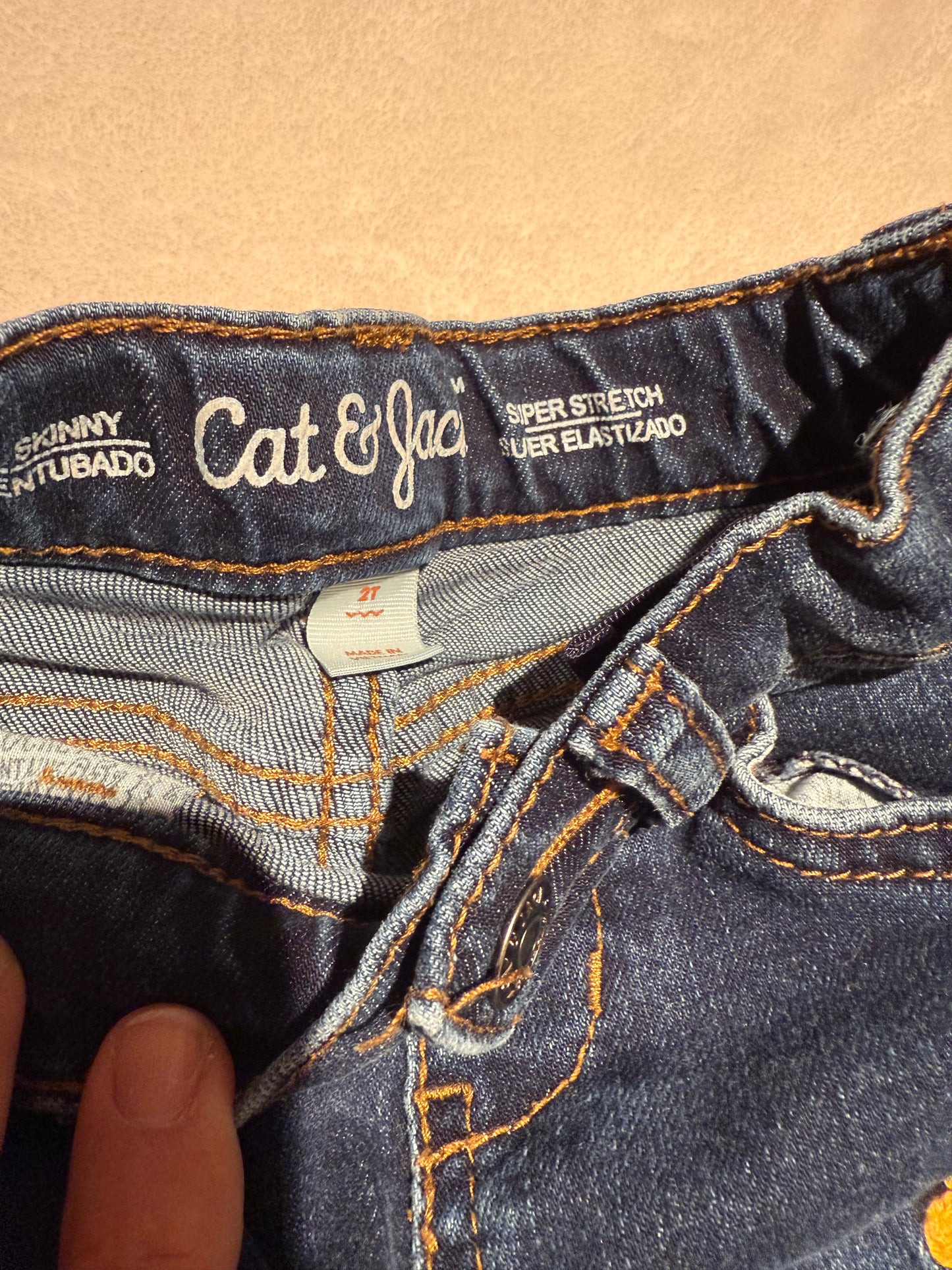 136 EUC 2t heart cat and jack jeans