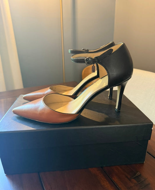 #51 Coach Seline Pumps Size 9