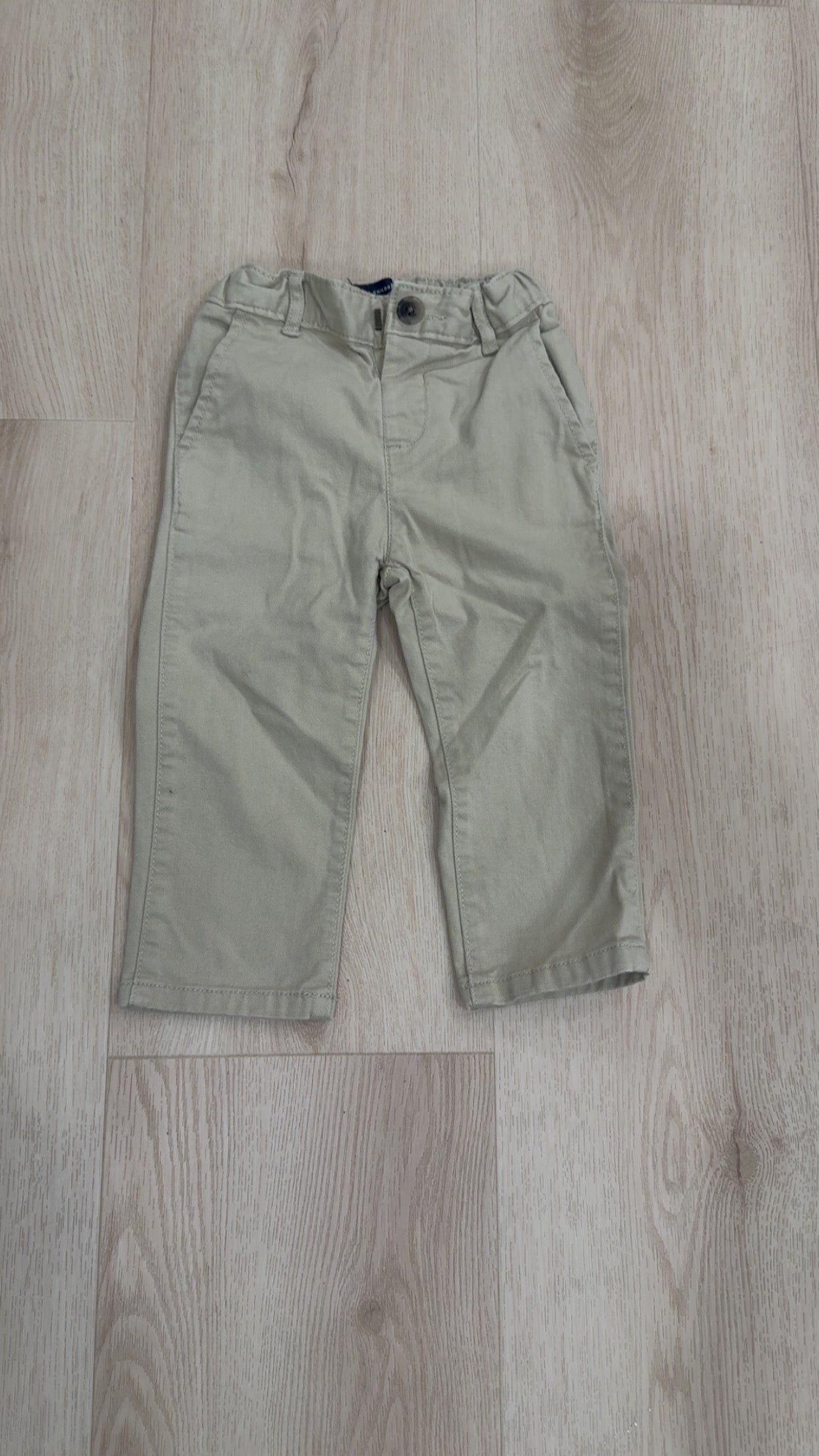 REDUCED! #49 boys The Children’s Place light khaki pants 18-24 months VGUC