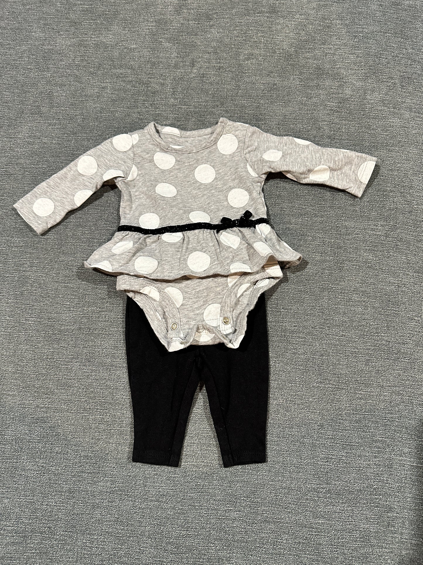Girls, newborn shirt and pants set, Carter’s