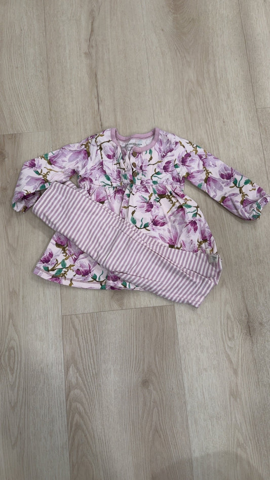 REDUCED! #49 girls Burts Bees Baby lavender floral outfit 6-9 months VGUC