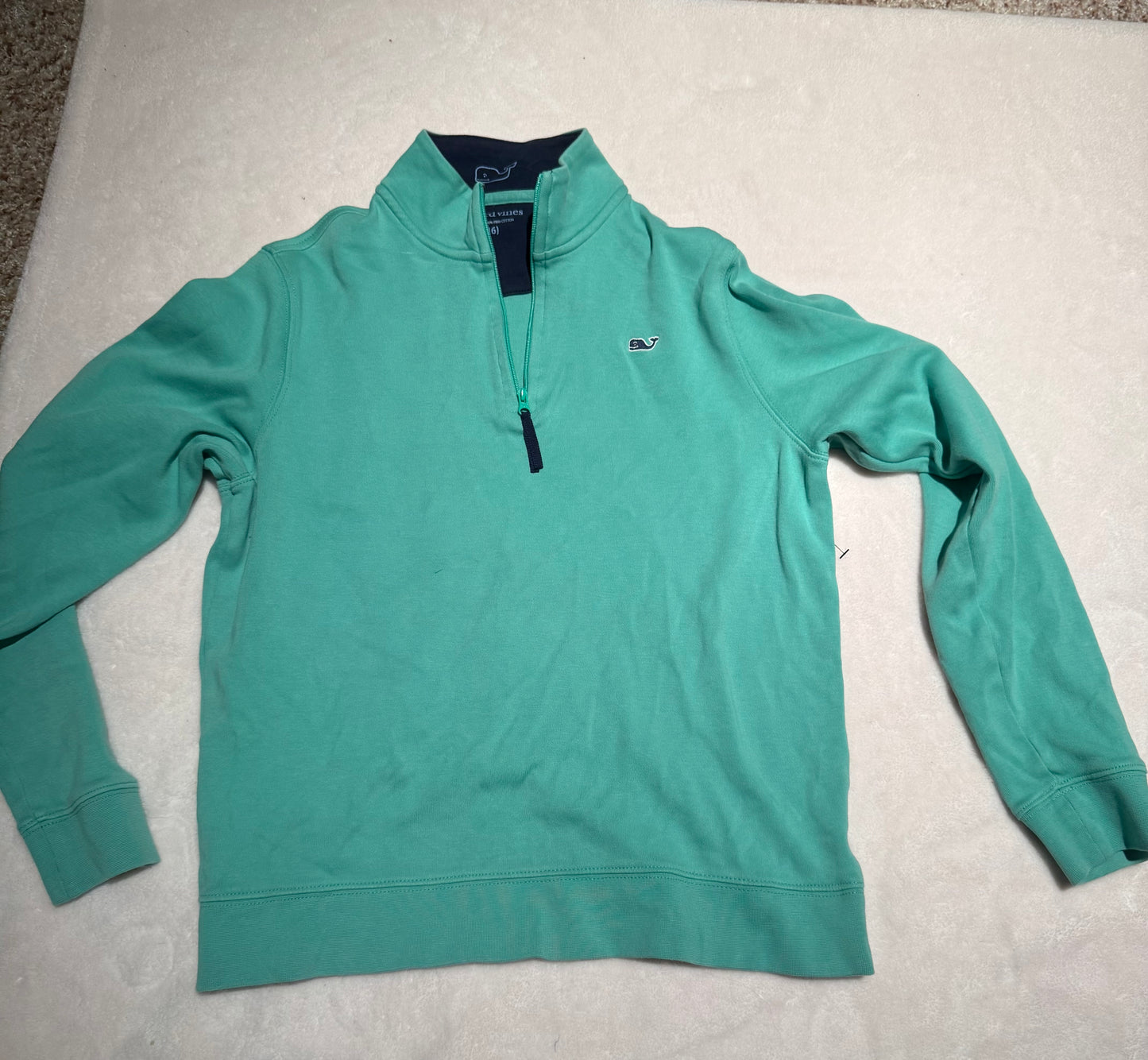136 EUC Vineyard Vines quarter zip L