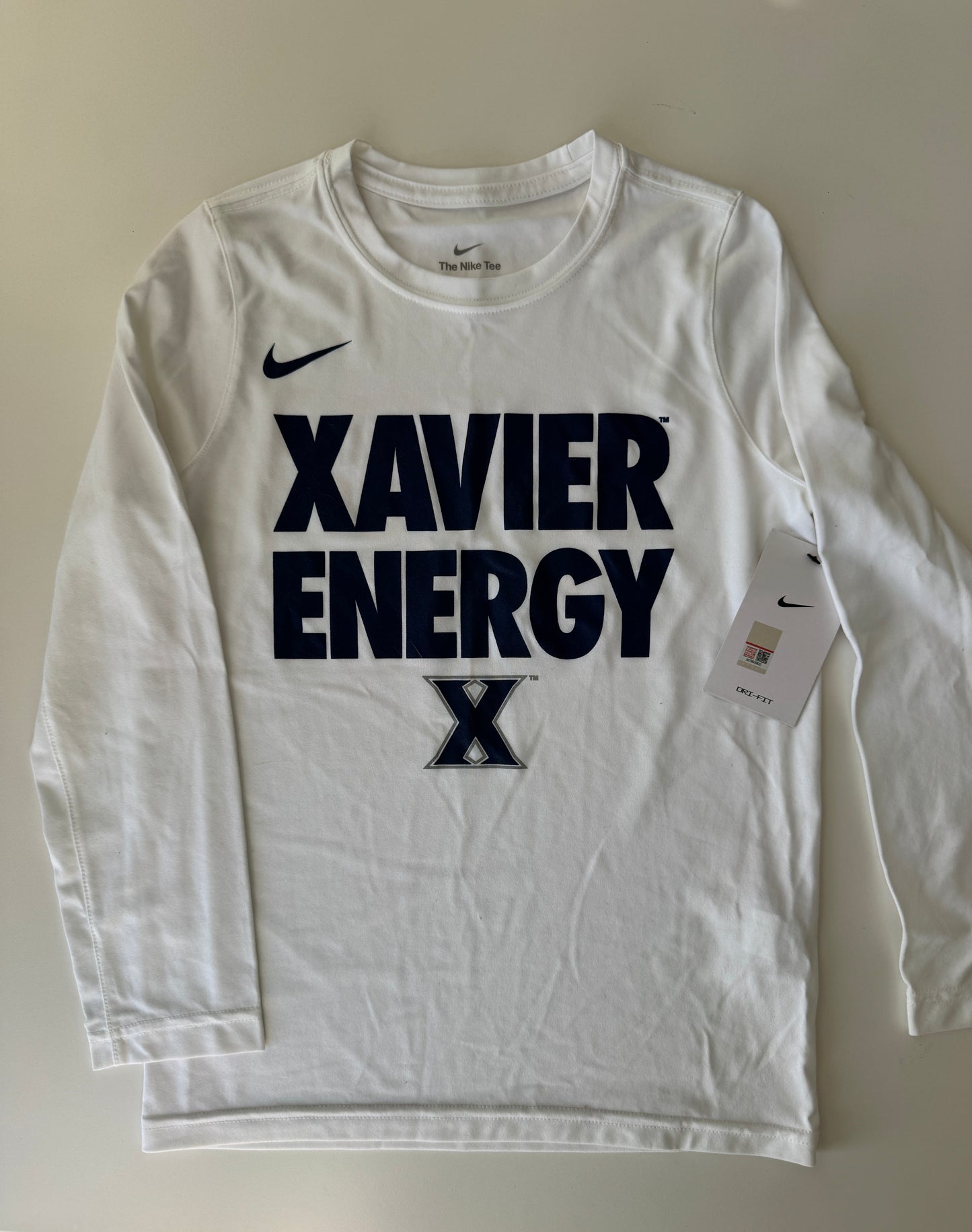 #32 NWT Xavier kids S (6/7) LS white tshirt