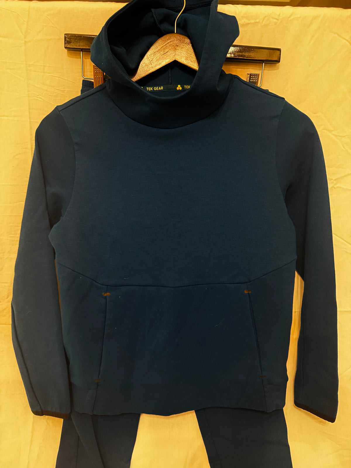 #143 Tek Gear boys blue sweatshirt and jogger sweatpant matching set boys size medium (M 10/12)