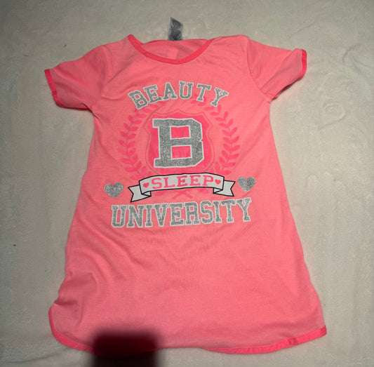 136 EUC sleeping gown 4t