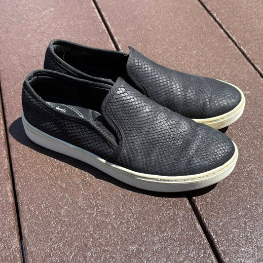 Seller 189 Women's Size 8.5 Sofft Somers Black Slip On Sneakers VGUC