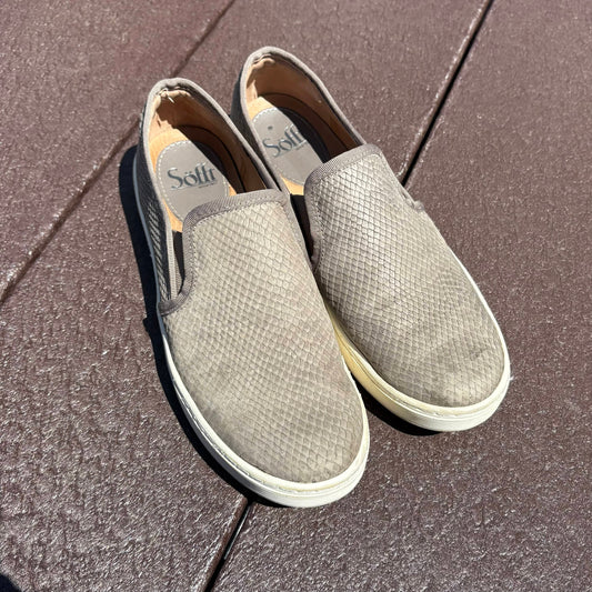 Seller 189 Women's Size 8.5 Sofft Somers Grey Slip On Sneakers VGUC