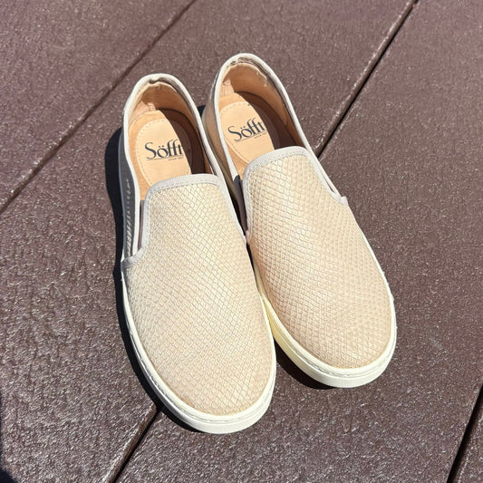 Seller 189 Women's Size 8.5 Sofft Somers Blush Slip On Sneakers VGUC