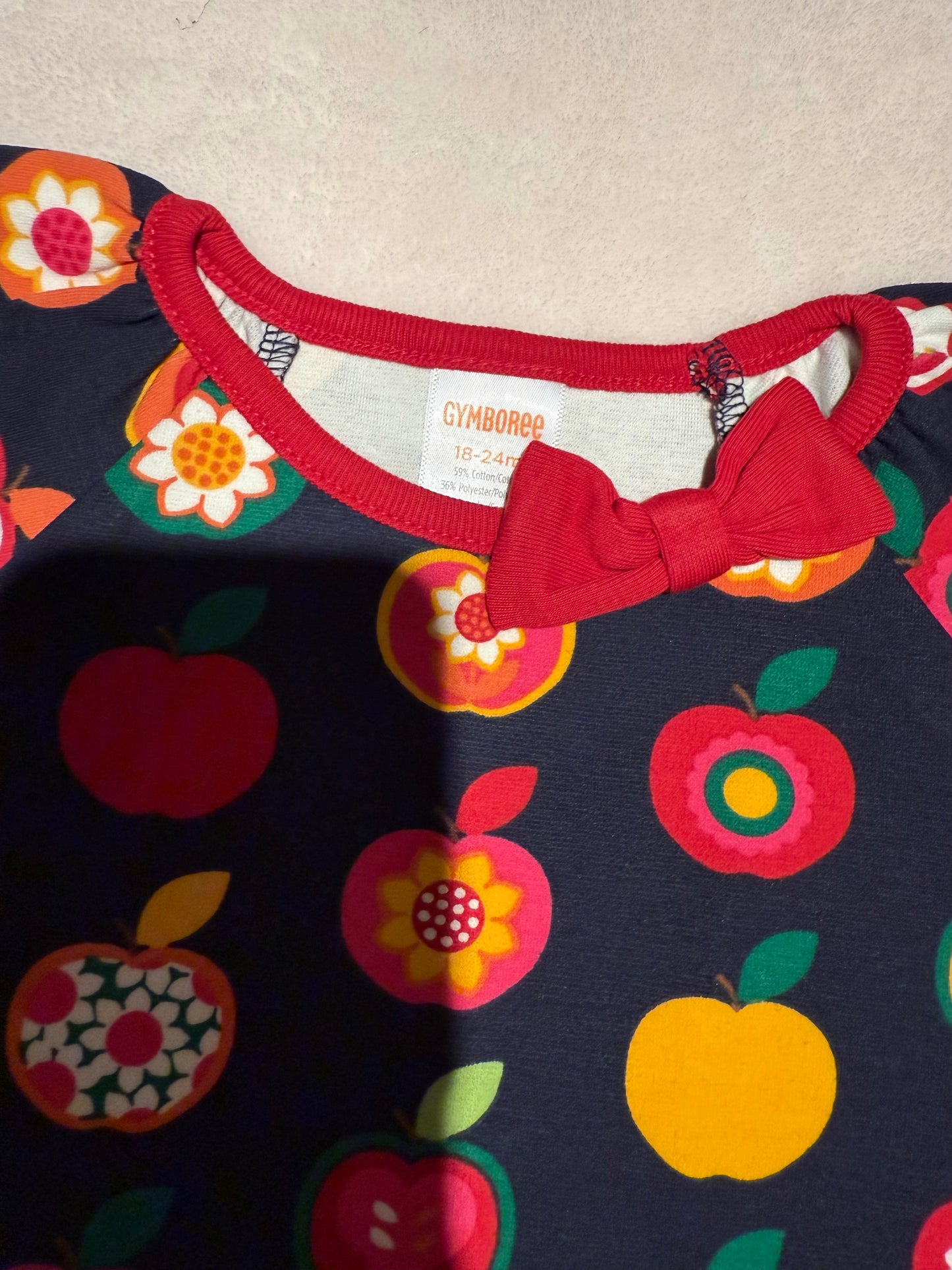 136 nwt Gymboree 2t apple dress