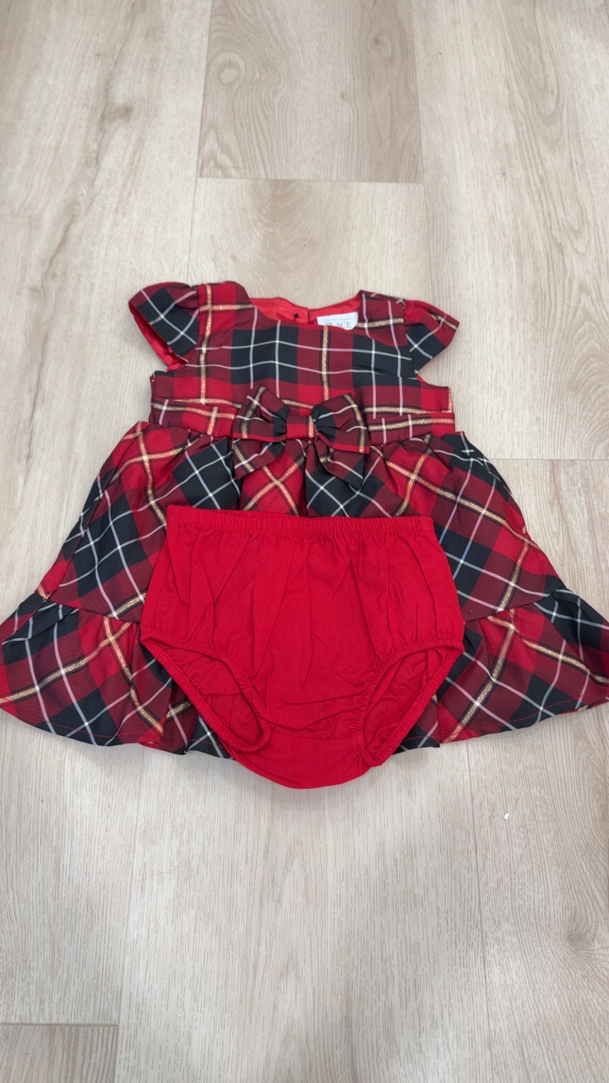 REDUCED! #49 girls The Childrens Place red/black plaid dress with diaper cover 9-12 months EUC