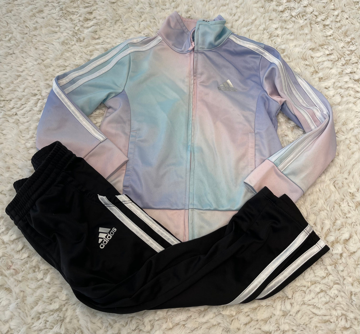 3T adidas outfit