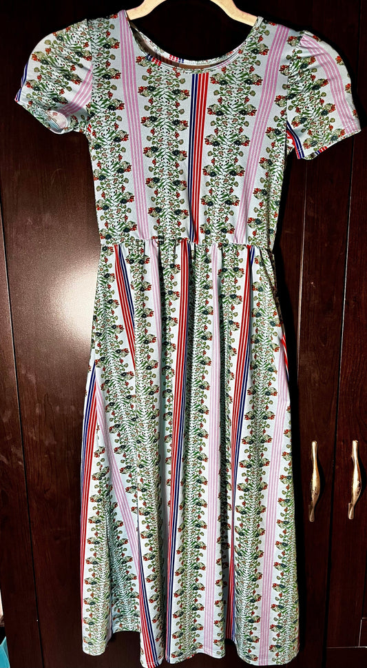 #150 REDUCED girls size 7 dot dot smile maxi dress blue floral