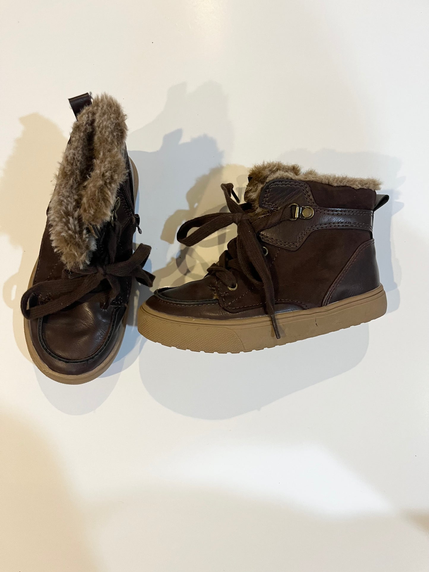 #67 Lands End Slippers 10