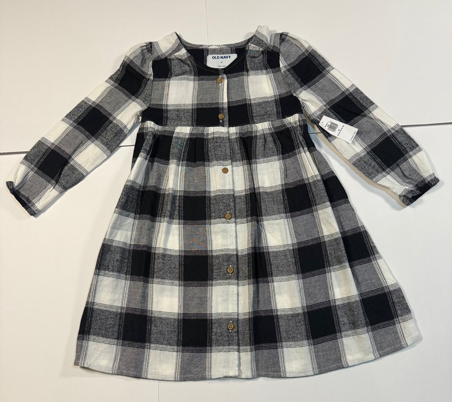 #180 Girls 5 Old Navy NWT Black and White Plaid Dress (2 available)