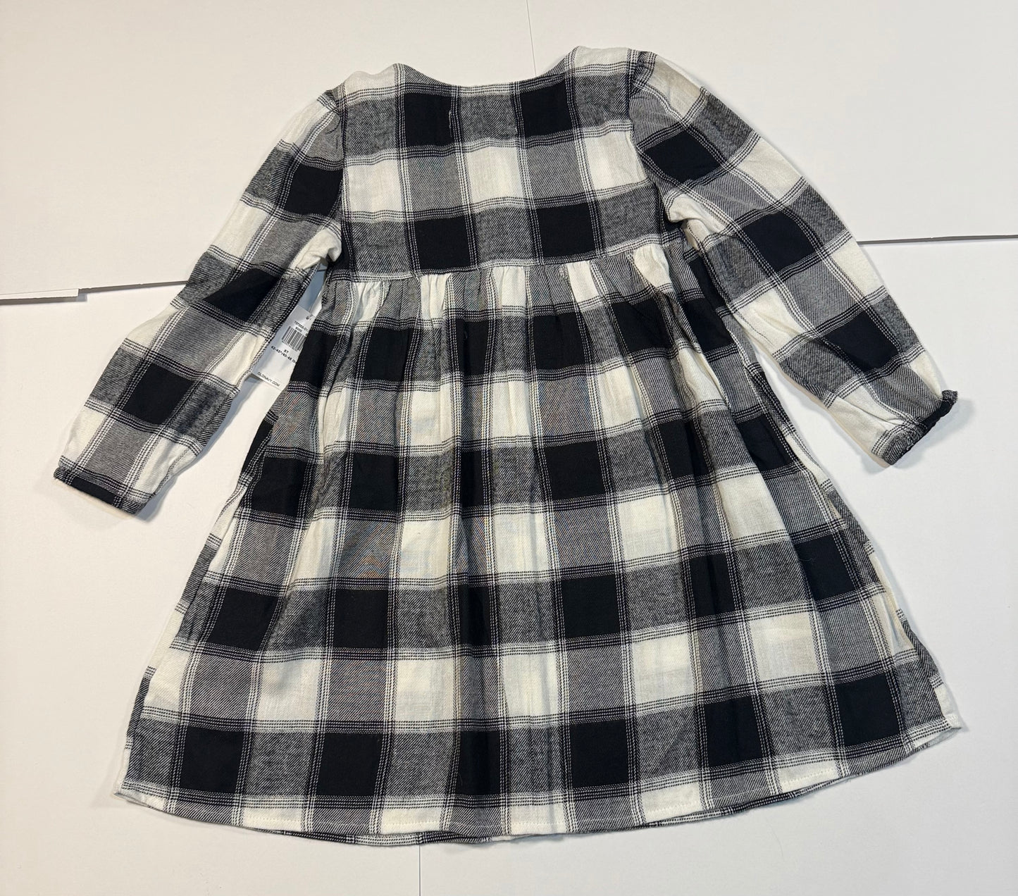 #180 Girls 5 Old Navy NWT Black and White Plaid Dress (2 available)