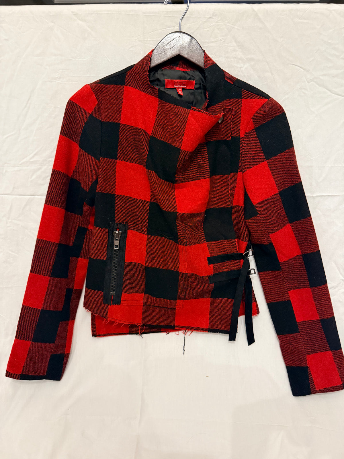 #143 Red Saks Fifth Avenue red/black plaid jacket women’s size small (S)