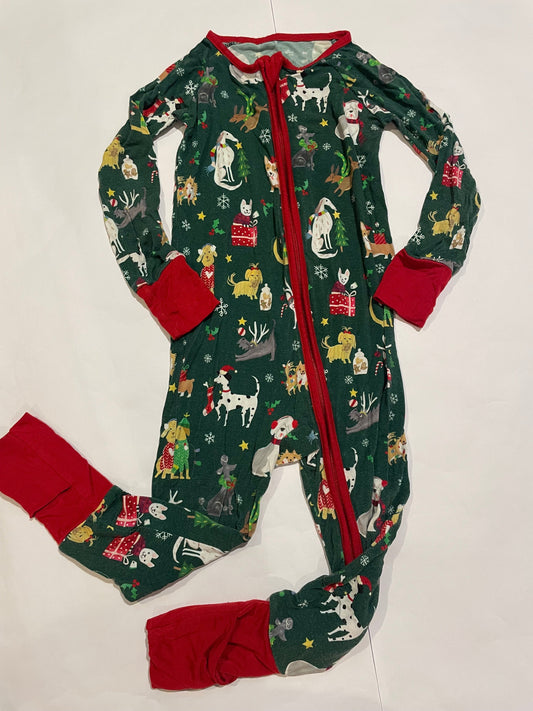 #126 Little Sleepies 18-24m holiday dog zipper jammies VGUC